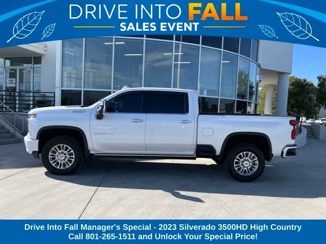 Used 2023 Chevrolet Silverado 3500 High Country w/ Z71 Off-Road Package AWD/4WD image 2