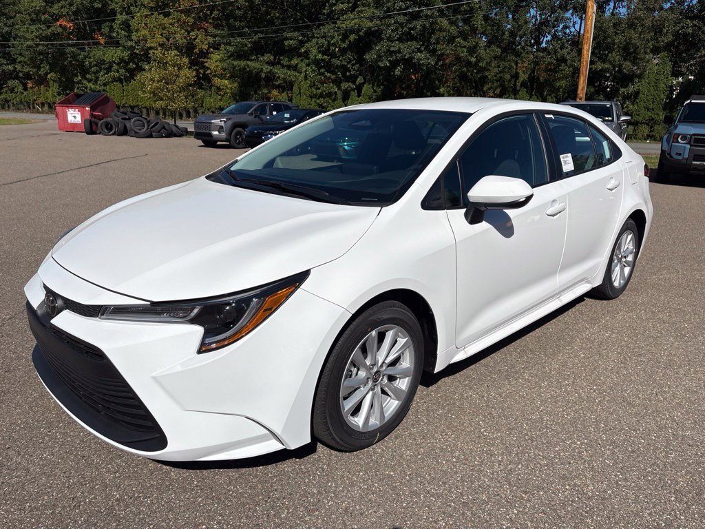 New 2026 Toyota Corolla LE w/ LE Premium Package FWD image 2