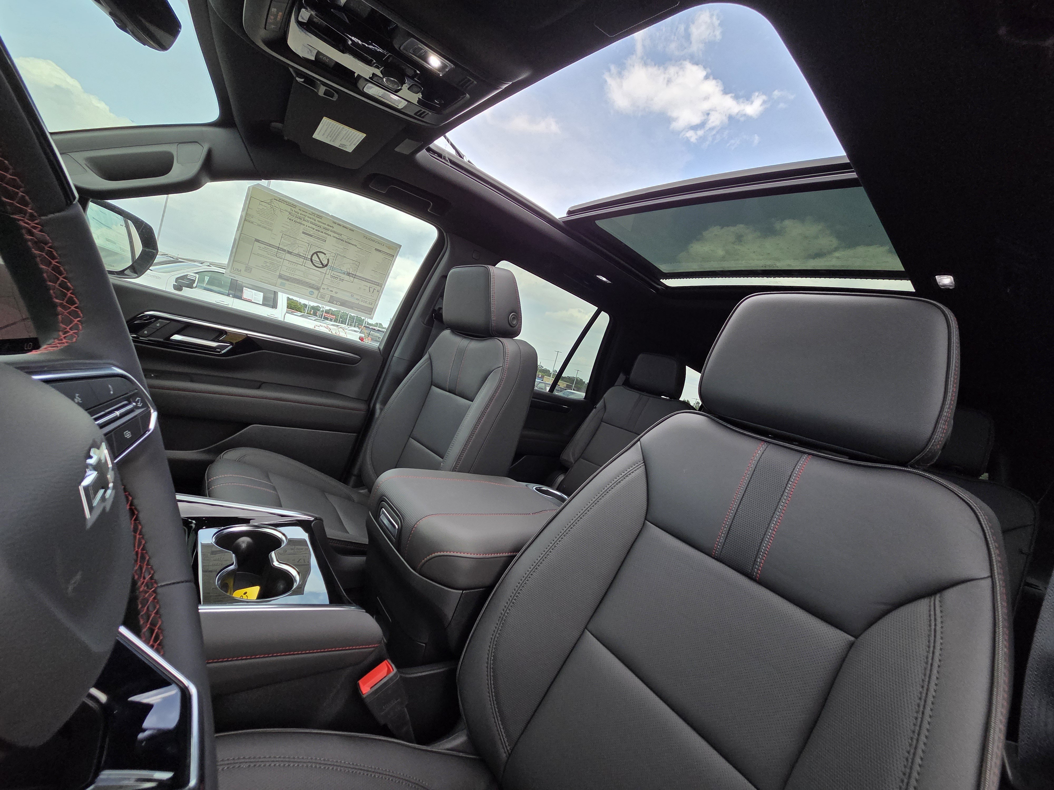 New 2026 Chevrolet Tahoe RST w/ Advanced Technology Package AWD/4WD image 24