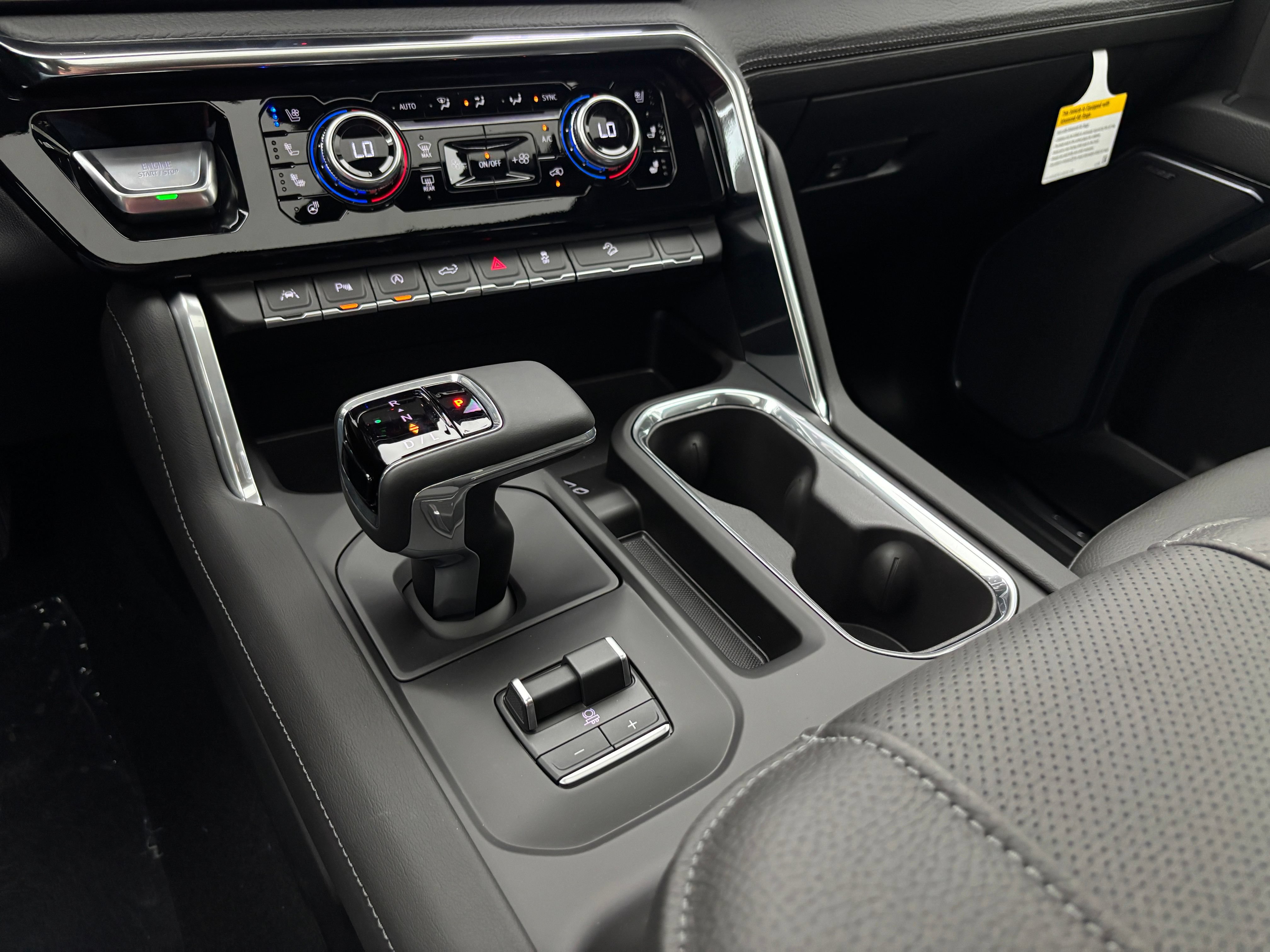 New 2026 GMC Sierra 1500 Denali AWD/4WD image 32