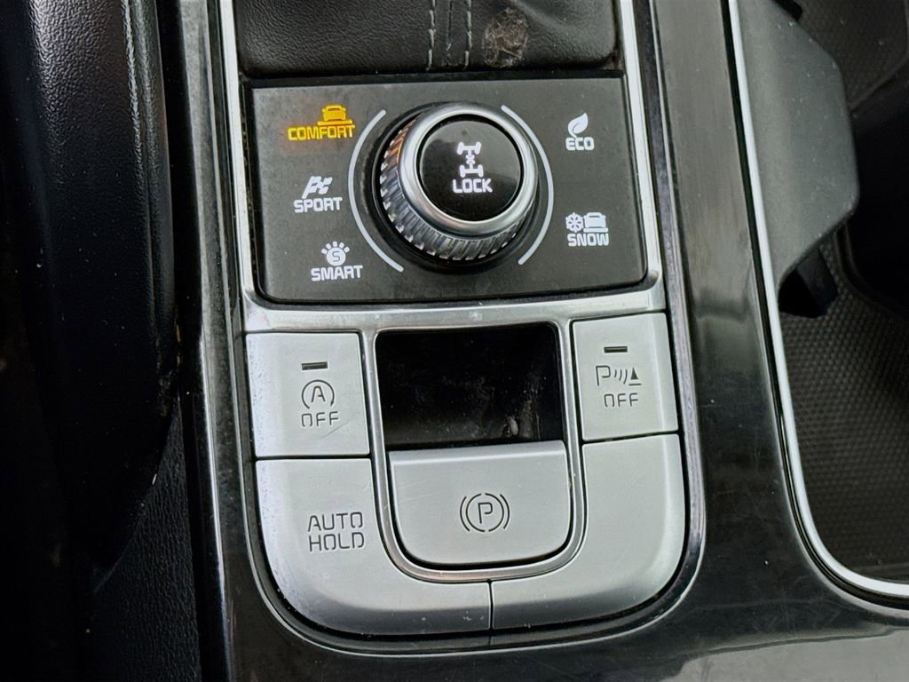 Used 2021 Kia Telluride LX image 10