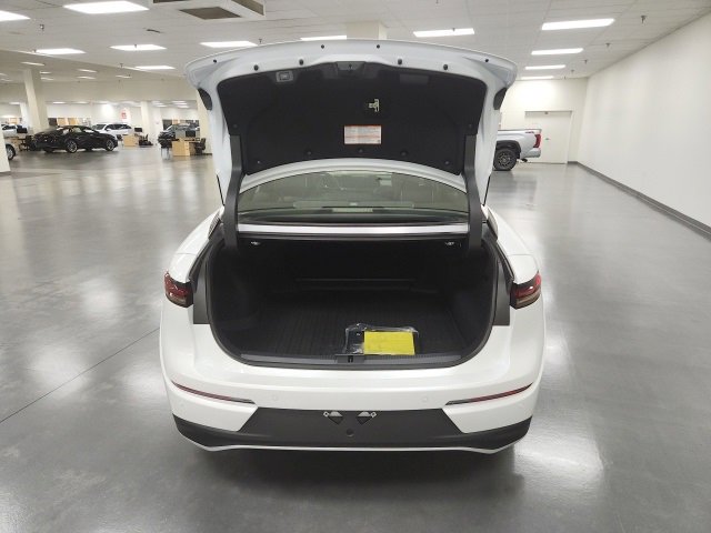 New 2026 Toyota Crown Platinum image 14