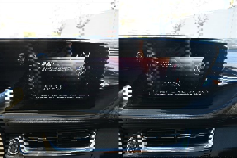 Used 2024 Buick Envista Preferred image 29