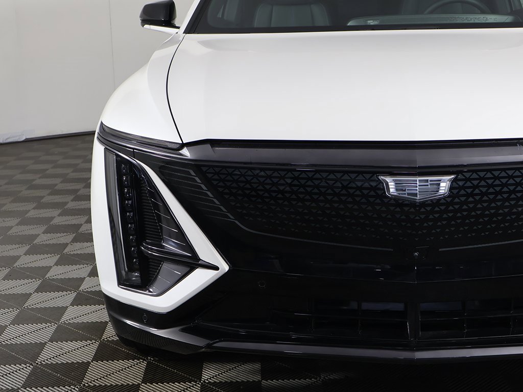 Used 2025 Cadillac Lyriq Sport w/ LPO, Floor Liner Package image 13
