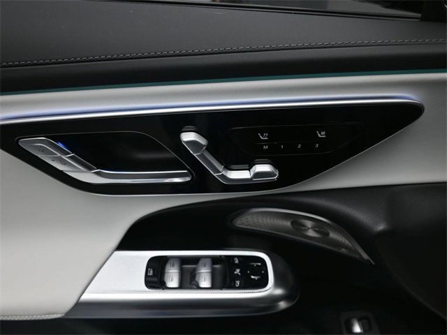 New 2026 Mercedes-Benz E 53 AMG e 4MATIC Sedan image 20