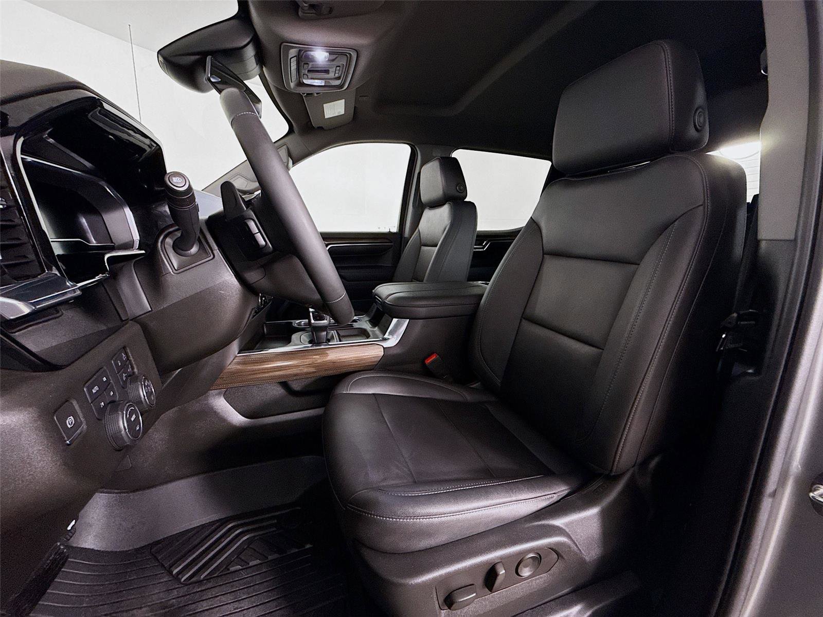 Used 2023 Chevrolet Silverado 1500 RST w/ RST All Star Premium Package image 22