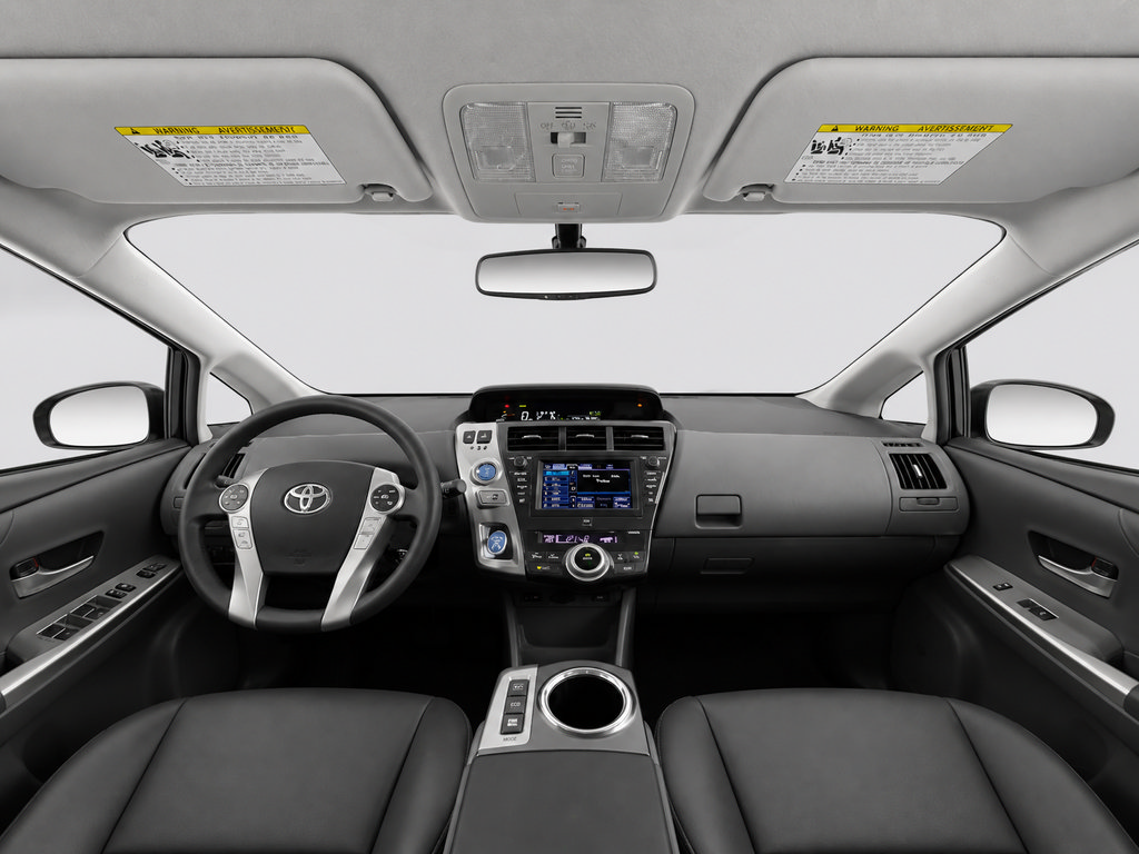 Used 2012 Toyota Prius V Five FWD image 19