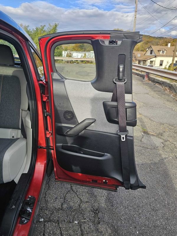 Used 2022 MAZDA MX-30 Electric w/ Premium Plus Pkg image 20