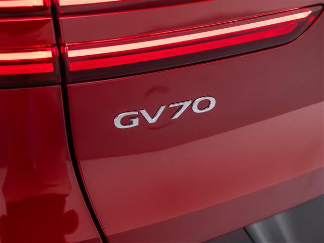 Used 2023 Genesis GV70 2.5T w/ Advanced Package image 15