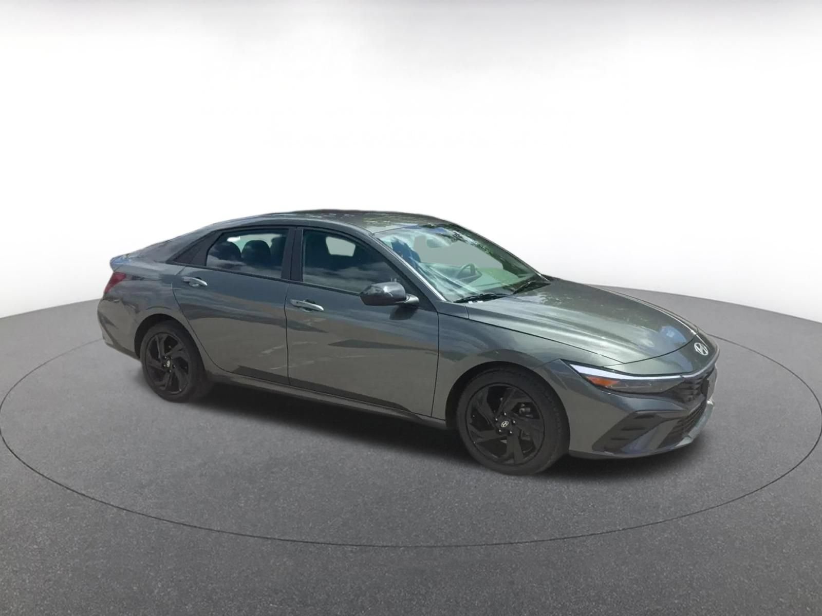 Used 2026 Hyundai Elantra Sport FWD video 2