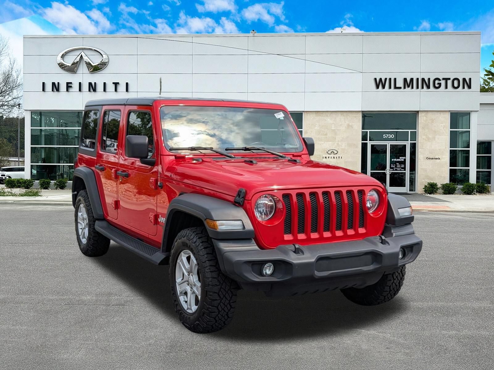 Used 2018 Jeep Wrangler Unlimited Sport S AWD/4WD image 1