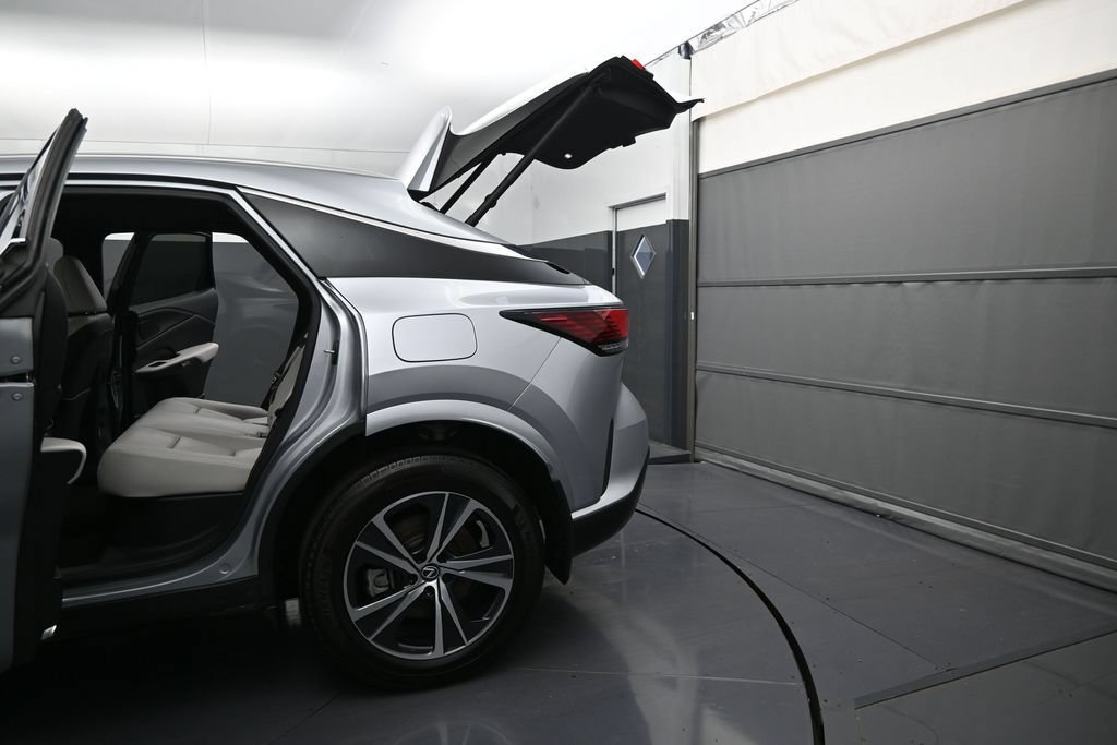 Used 2023 Lexus RX 350 Premium w/ Accessory Package AWD/4WD image 12