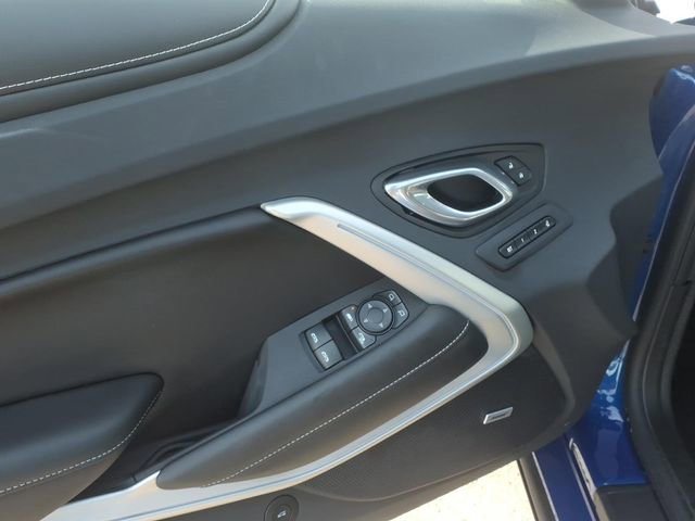 Used 2023 Chevrolet Camaro LT image 10