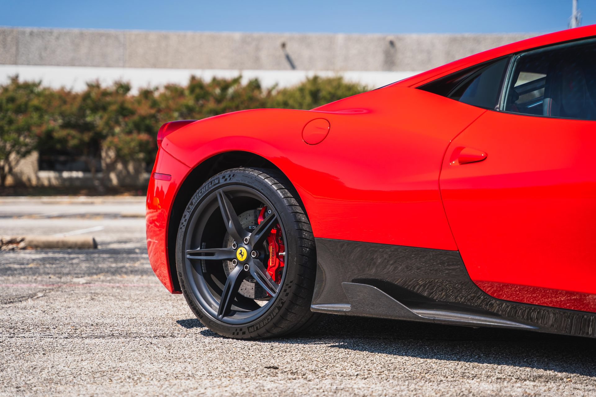 Used 2015 Ferrari 458 Speciale Coupe RWD image 34