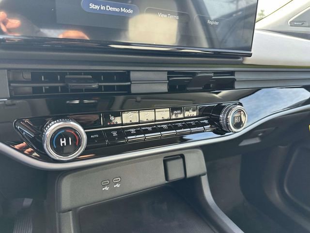 New 2026 Honda Prologue Touring image 21