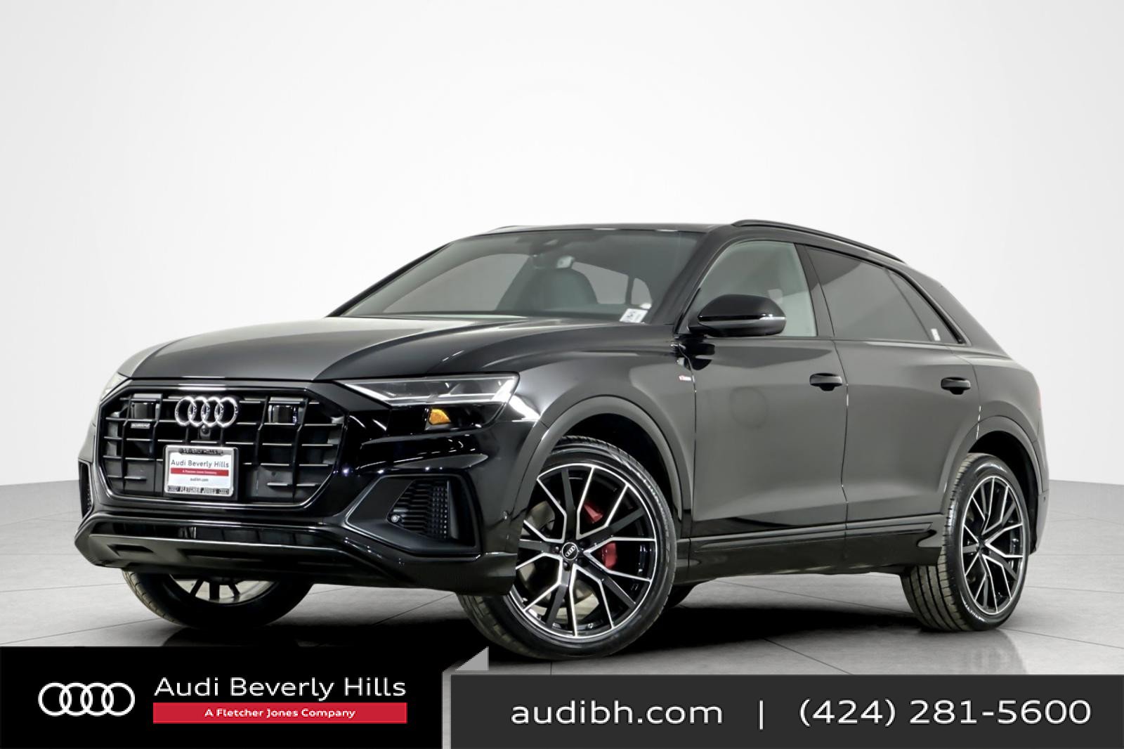 Used 2022 Audi Q8 Premium Plus w/ Premium Plus Package image 1