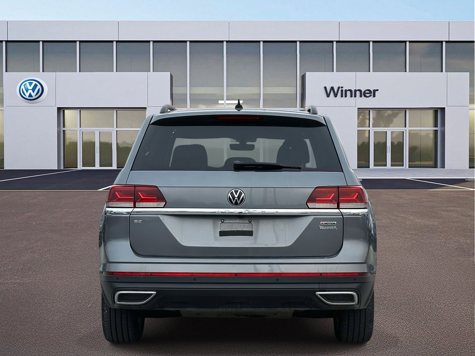 Used 2022 Volkswagen Atlas SE w/ Panoramic Sunroof Package image 4