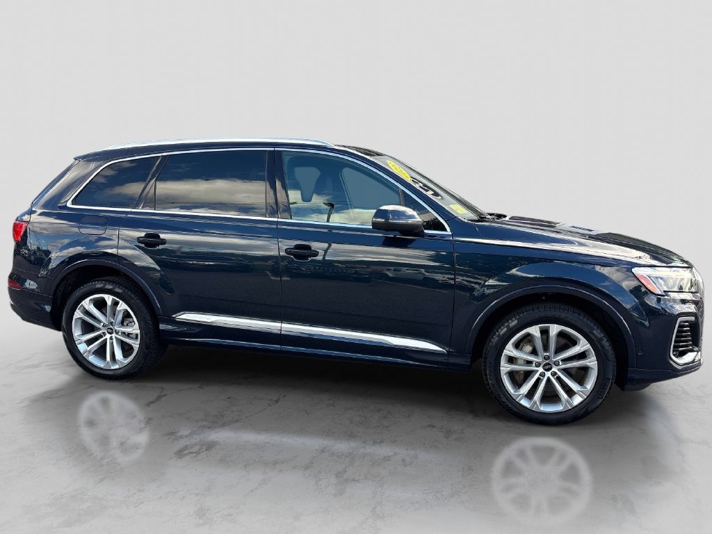 Used 2025 Audi Q7 3.0T Premium Plus AWD/4WD image 6