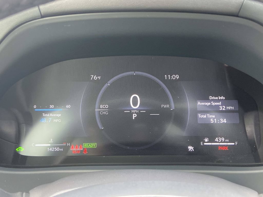 Used 2025 Lexus UX 300h FWD w/ Cold Area Package image 31