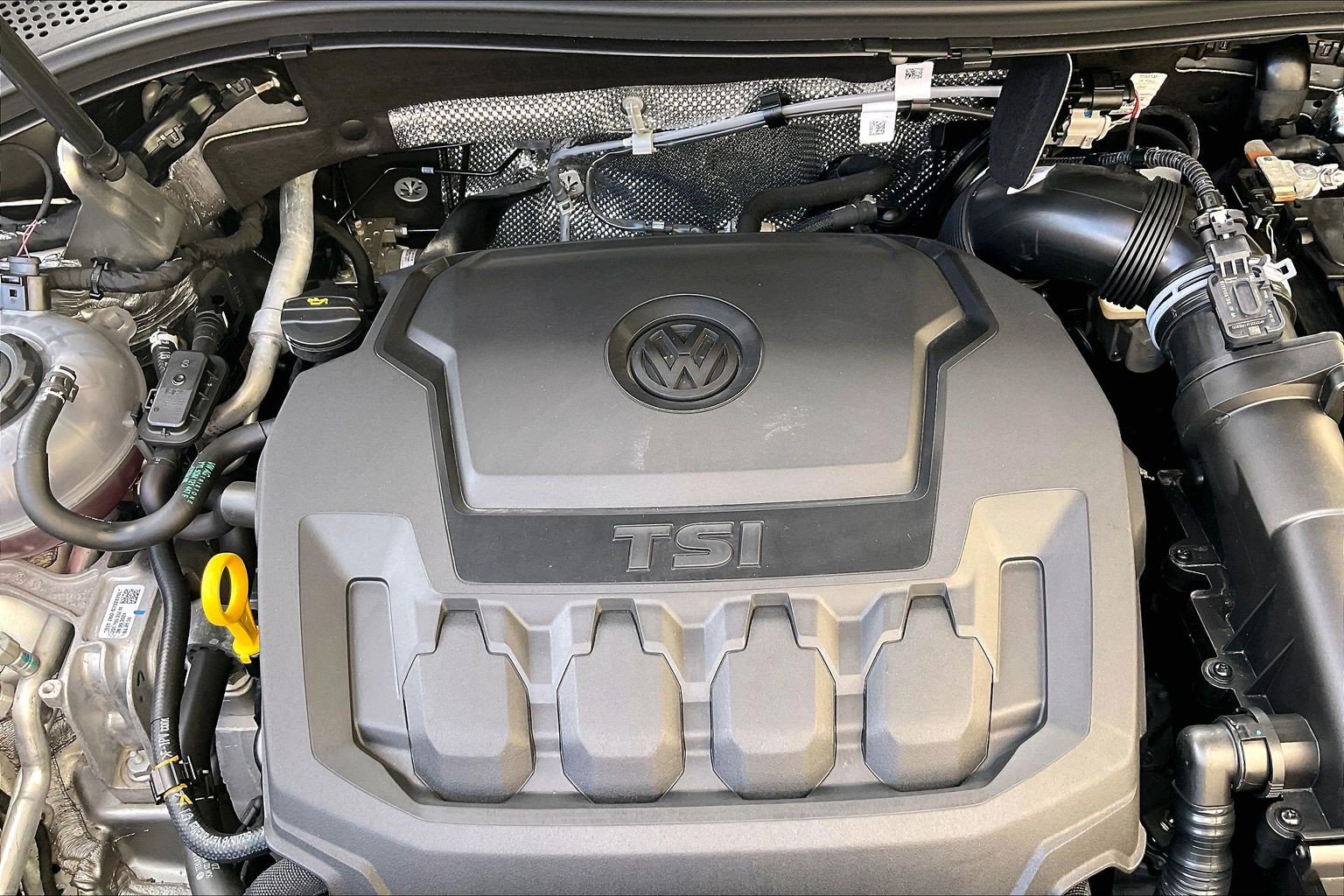 Certified 2024 Volkswagen Tiguan S FWD image 32