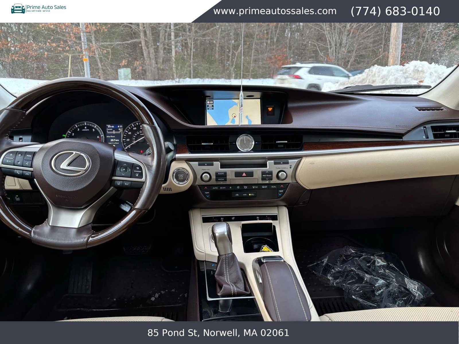 Used 2017 Lexus ES 350 w/ Navigation System Package image 11