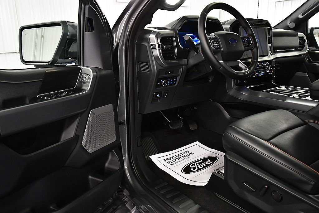 Used 2025 Ford F150 Lariat w/ Equipment Group 501A Mid AWD/4WD image 16