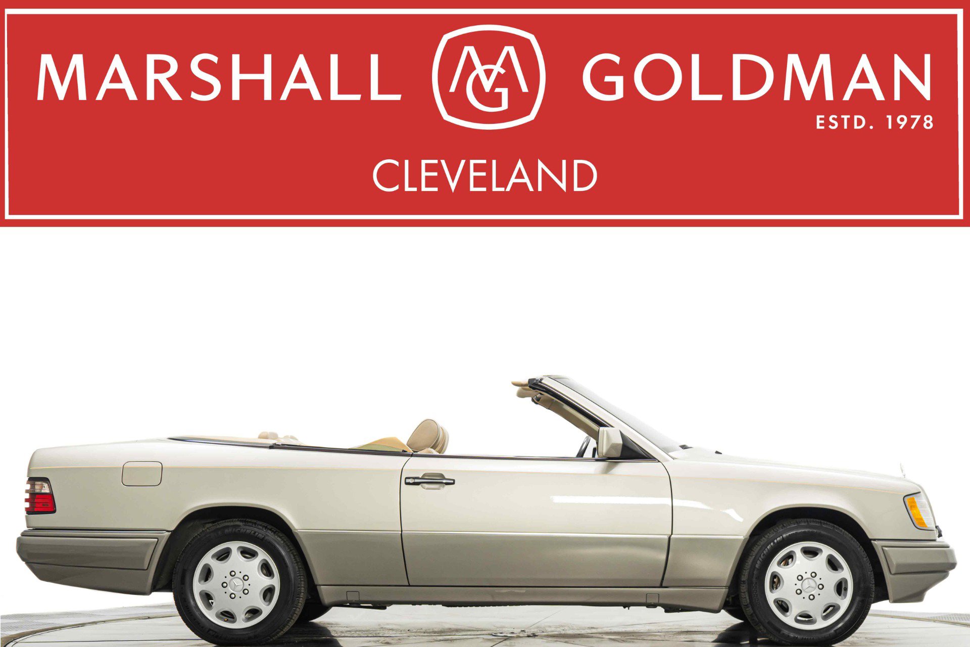 Used 1995 Mercedes-Benz E 320 Convertible image 1