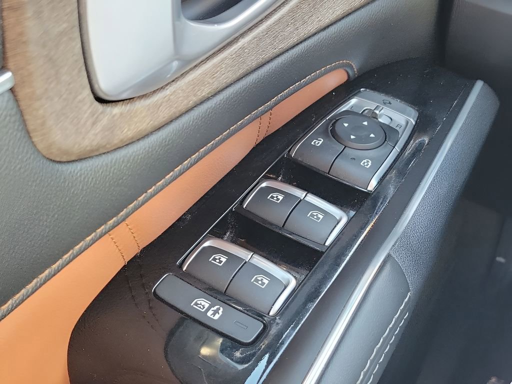 Used 2022 Kia Sorento SX Prestige w/ Rust Color Package image 26