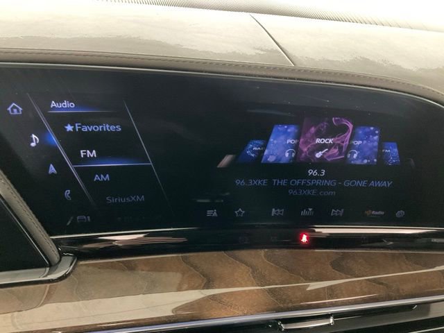 Certified 2023 Cadillac Escalade ESV Premium Luxury Platinum image 9