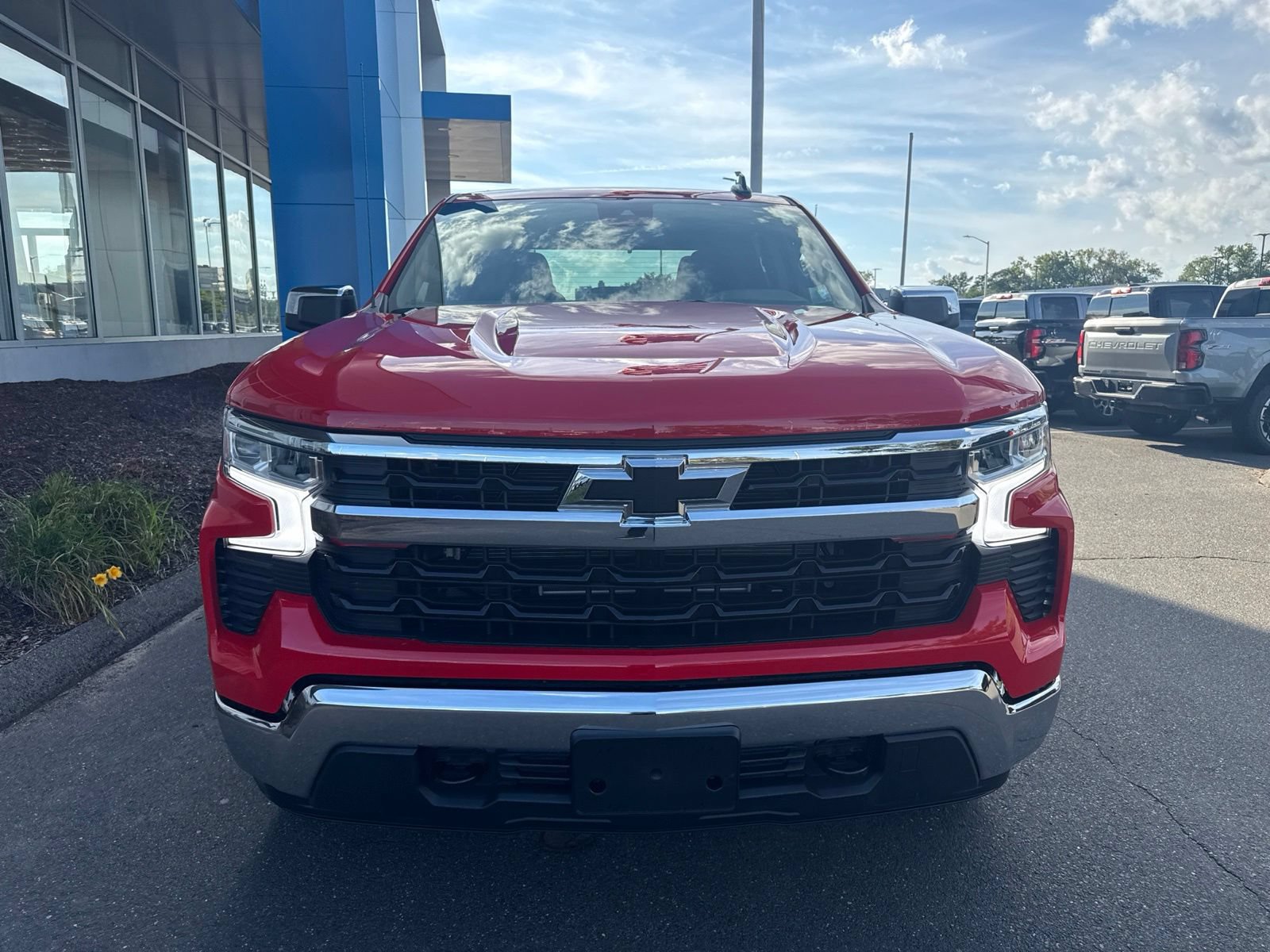 New 2026 Chevrolet Silverado 1500 LT w/ LPO, Dark Essentials Package AWD/4WD image 3