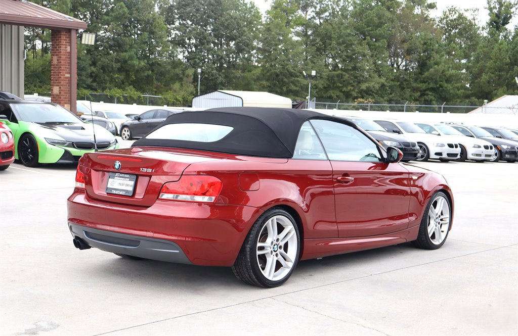 Used 2012 BMW 135i Convertible image 13