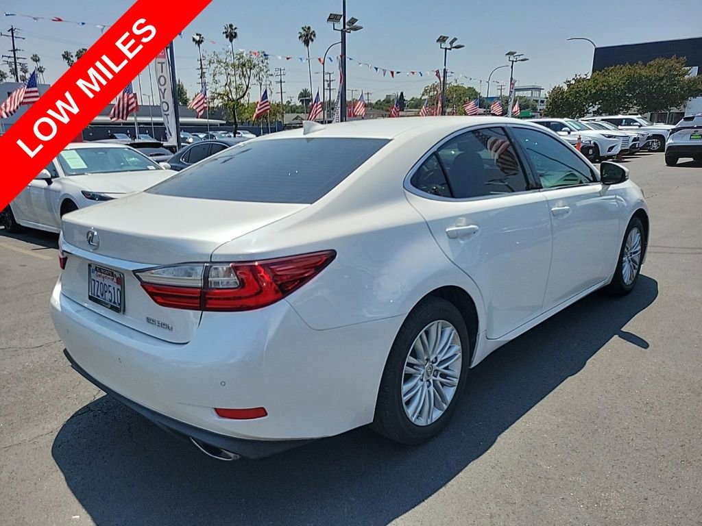 Used 2017 Lexus ES 350 w/ Premium Package FWD image 7