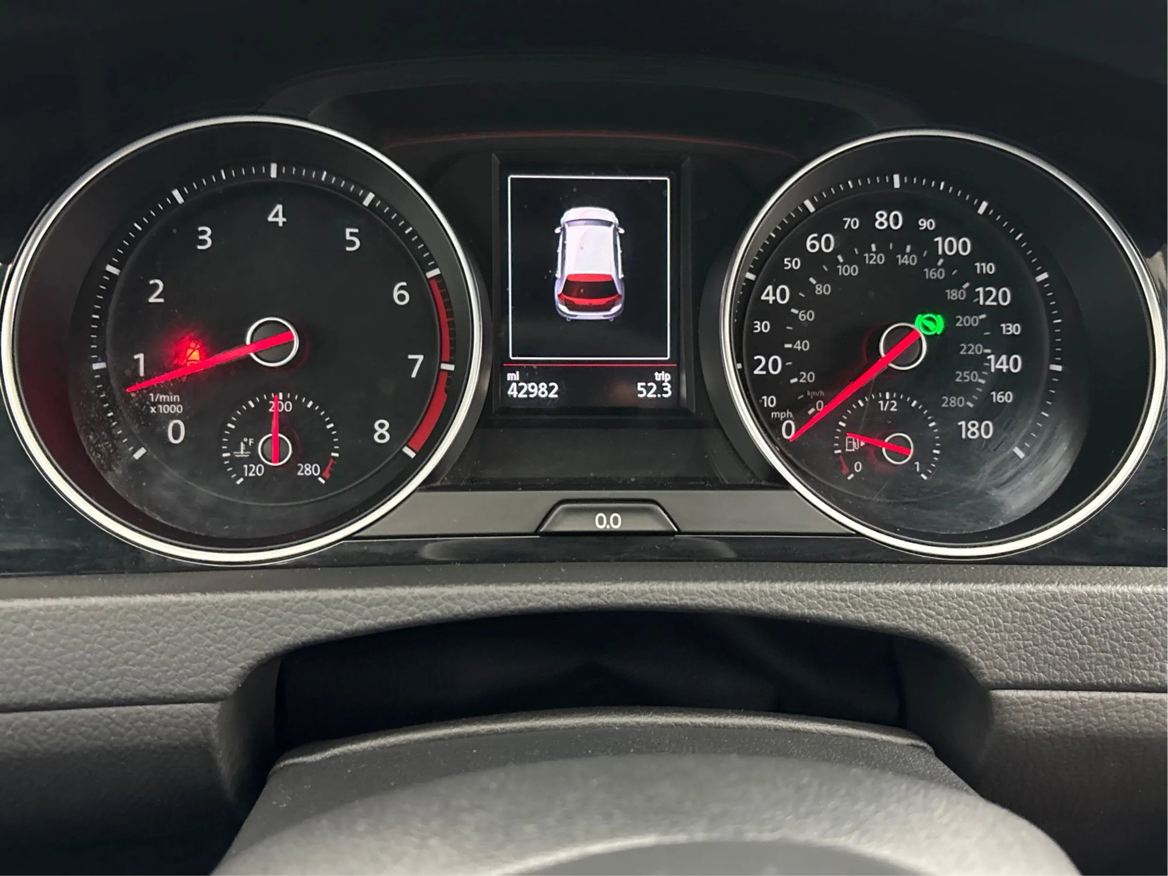 Used 2019 Volkswagen GTI SE image 23