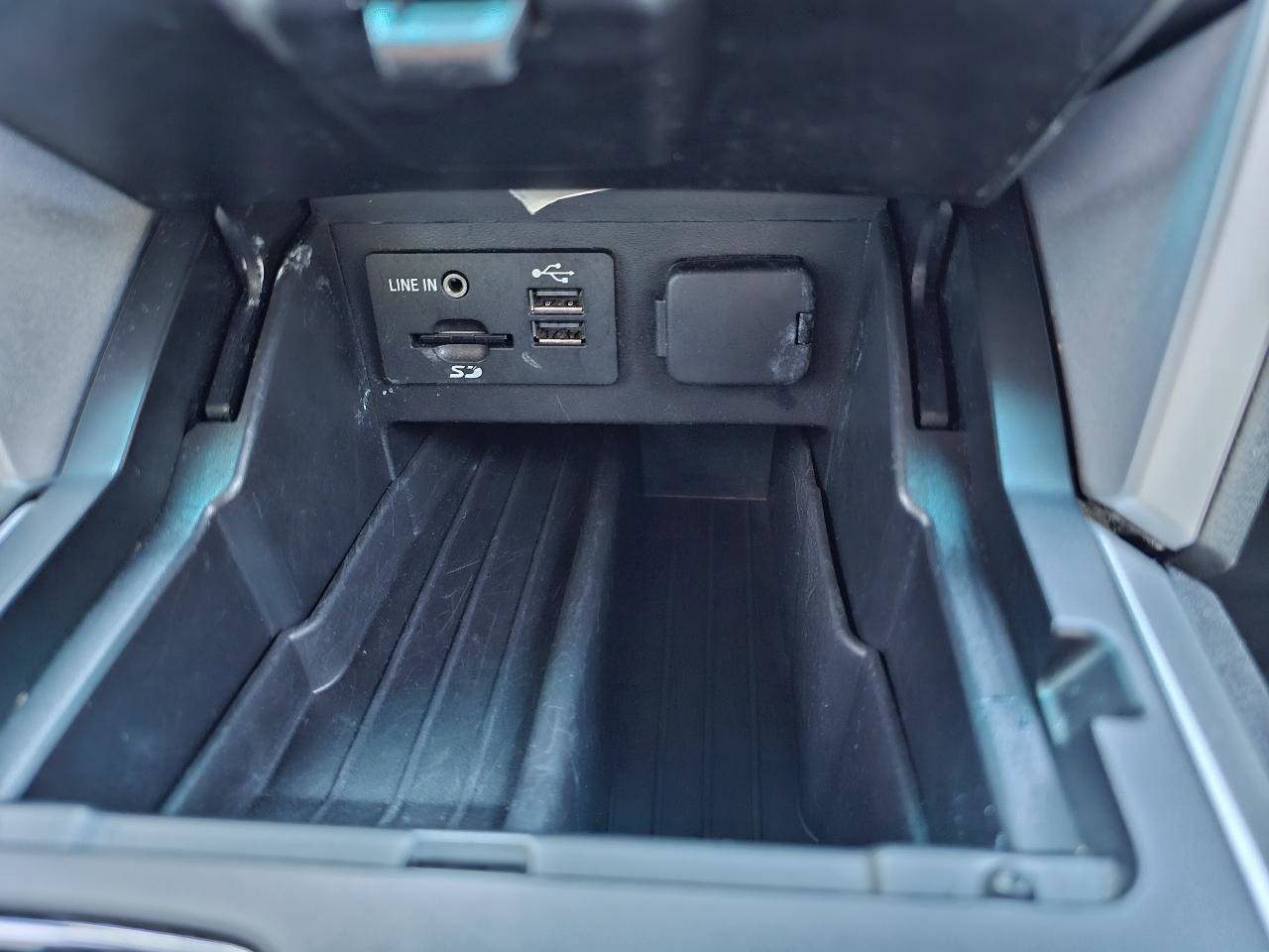 Used 2015 Ford Explorer Limited w/ Equipment Group 302A FWD image 63