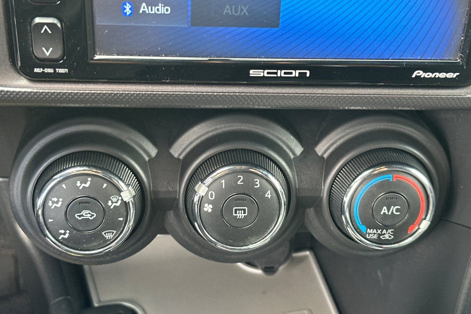 Used 2016 Scion tC Base image 18