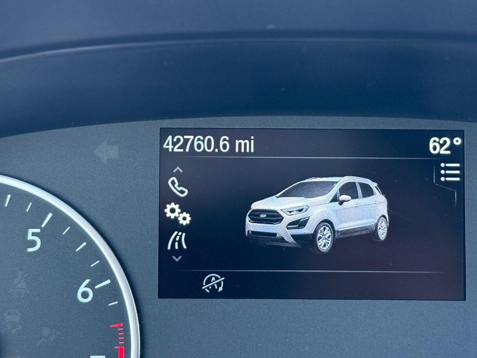 Used 2018 Ford EcoSport SE w/ SE Convenience Package image 30