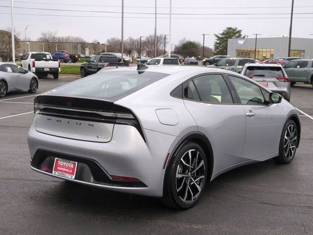 Used 2026 Toyota Prius Plug-In Hybrid image 5