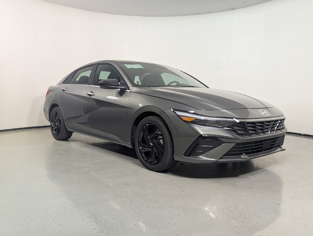 New 2026 Hyundai Elantra SEL Sport Premium