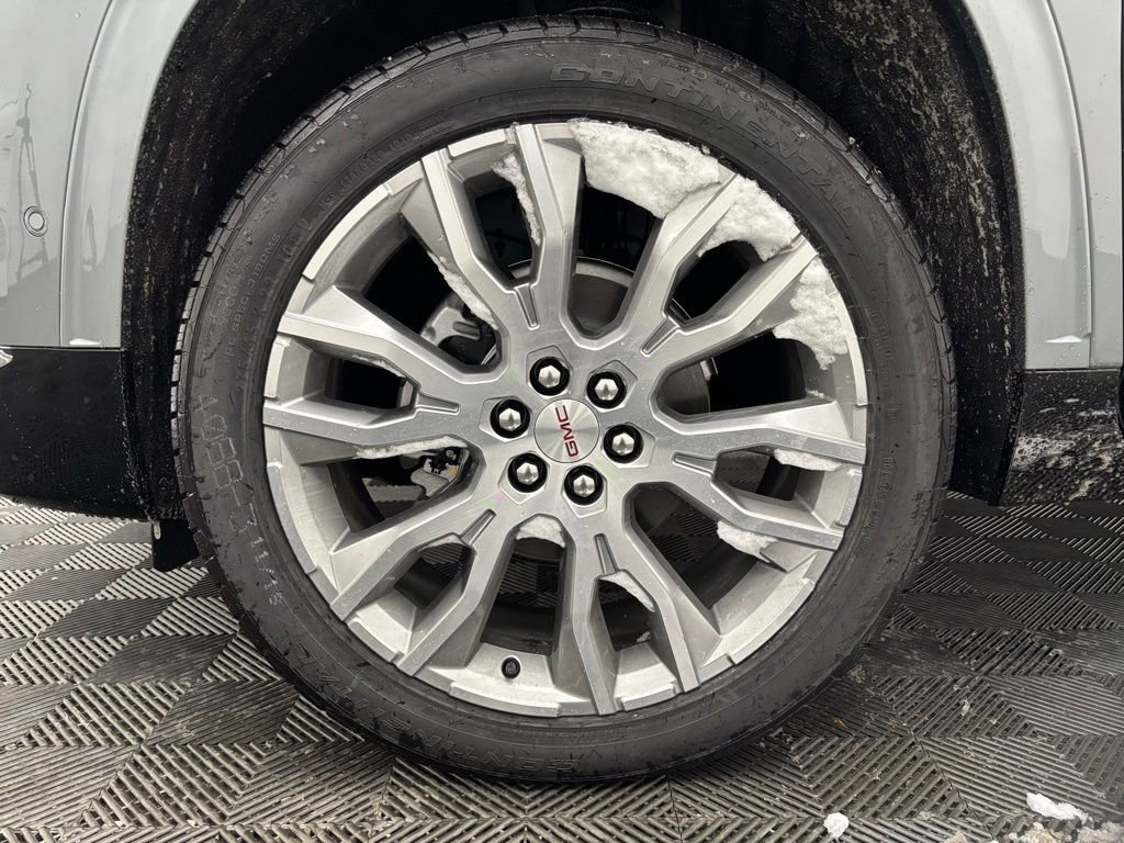 New 2026 GMC Acadia Denali w/ Super Cruise Package image 19