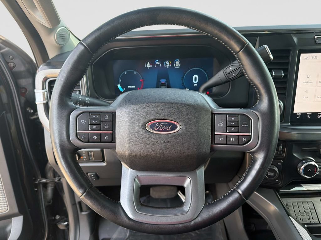 Used 2024 Ford F350 Lariat w/ Lariat Ultimate Package AWD/4WD image 32