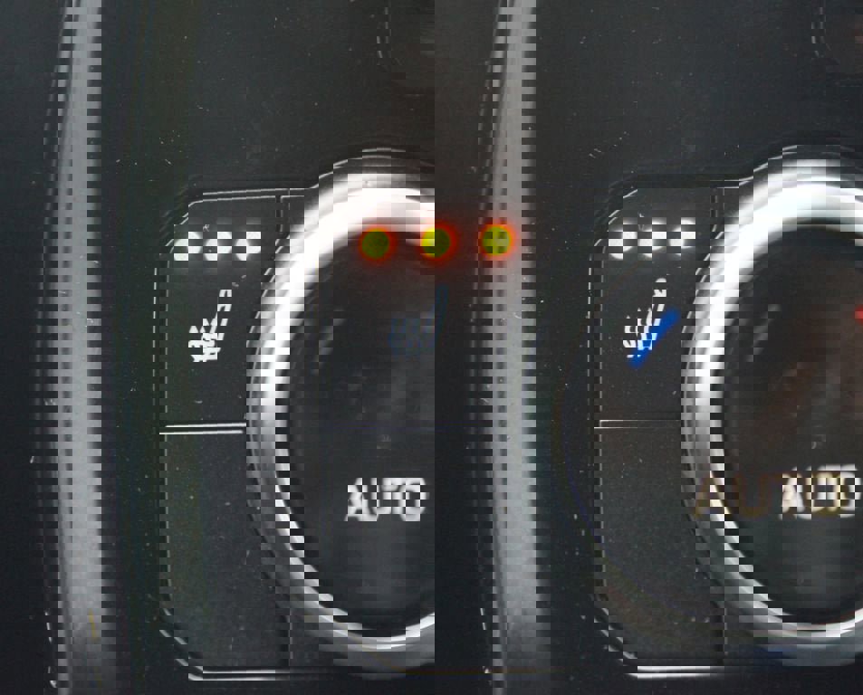 Used 2022 Toyota Highlander XLE image 8