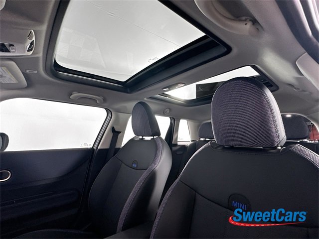 Used 2025 MINI Cooper S image 34