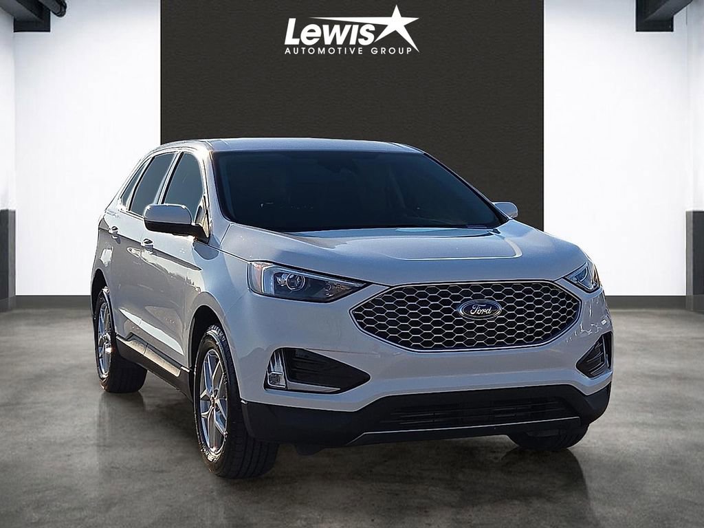 Used 2024 Ford Edge SEL w/ Convenience Package AWD/4WD image 6