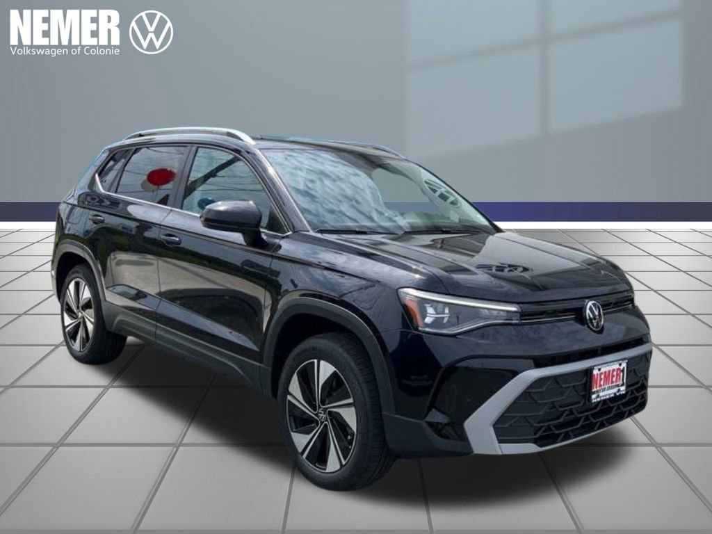 New 2025 Volkswagen Taos SE