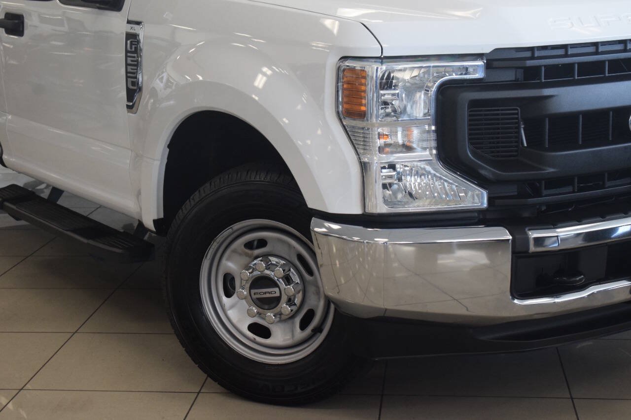 Used 2020 Ford F250 XL w/ Power Equipment Group RWD image 4
