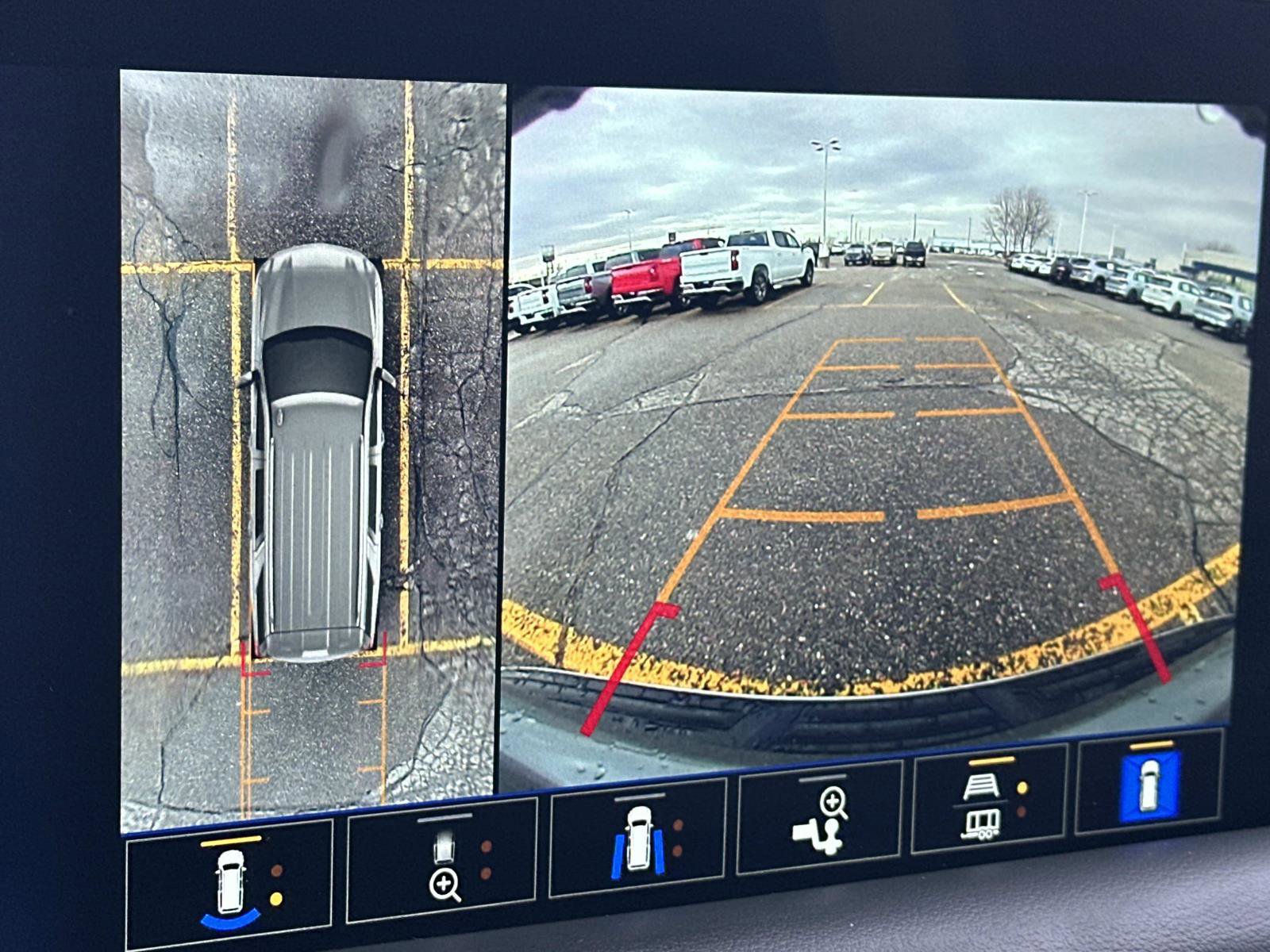 Certified 2023 Chevrolet Tahoe RST w/ Luxury Package AWD/4WD image 29