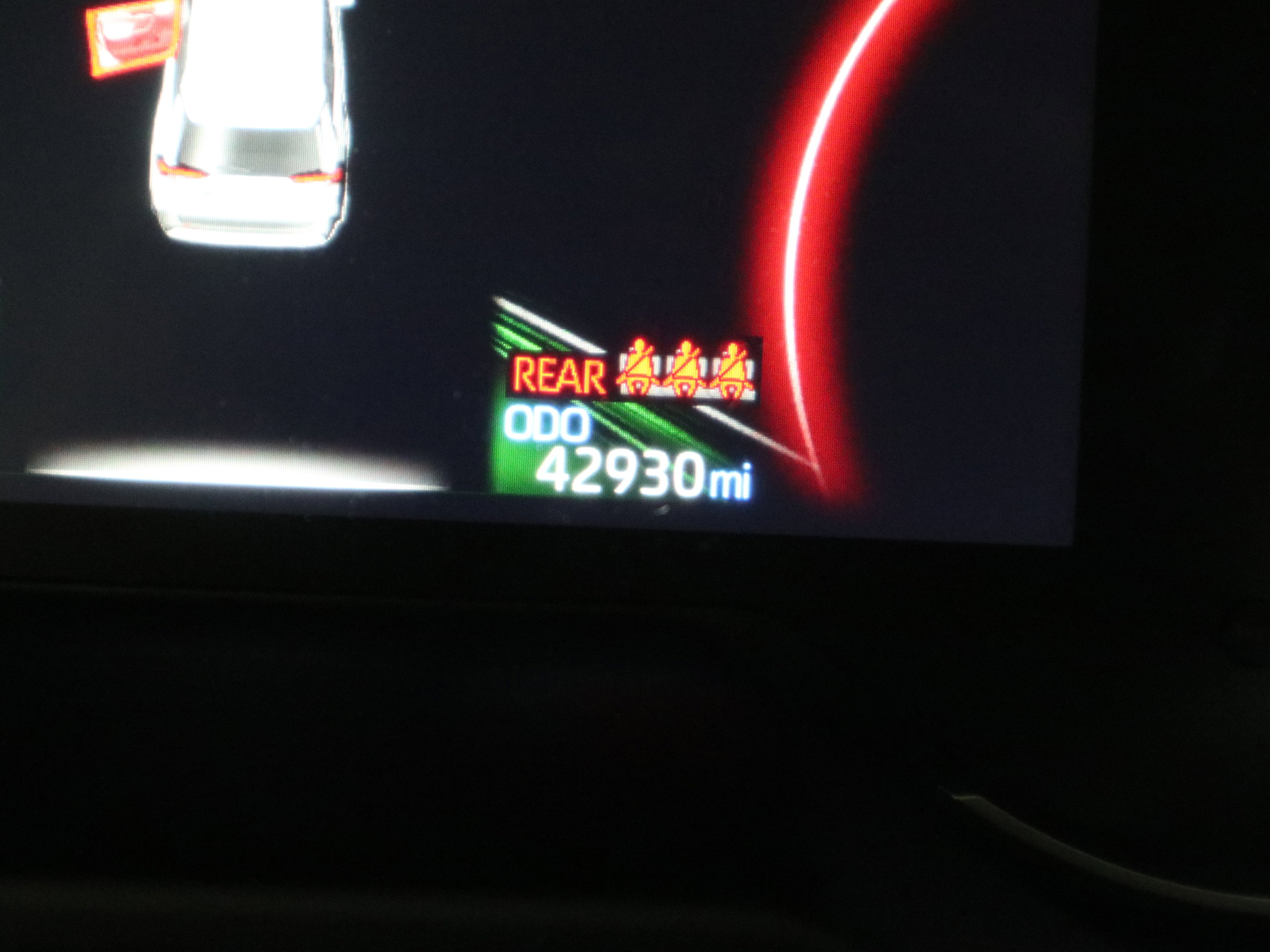Used 2024 Toyota RAV4 LE AWD/4WD image 18