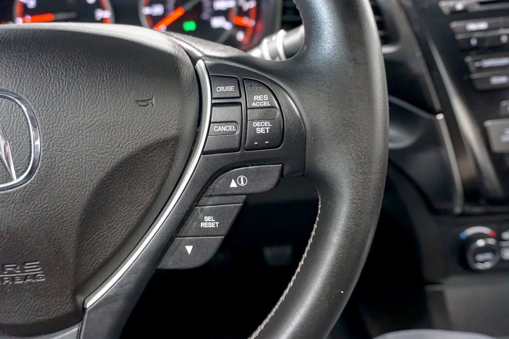 Used 2014 Acura ILX w/ Premium Package image 59