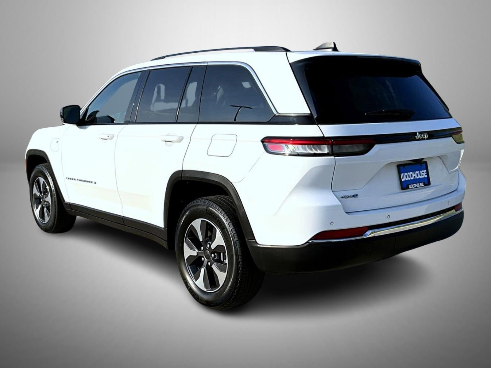 Used 2023 Jeep Grand Cherokee 4WD 4xe image 7