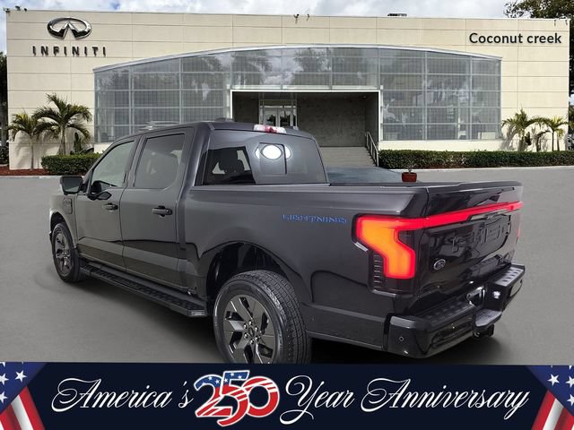 Used 2023 Ford F150 Lightning Lariat AWD/4WD image 3